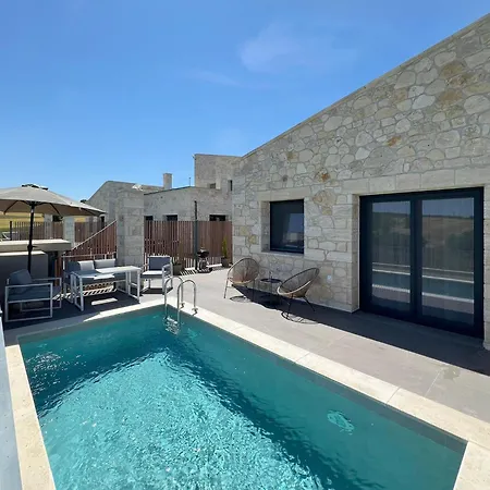 ホテル Lithos: 2-bd With Private Pool